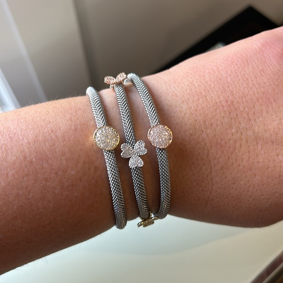 Stack bracelet. Set of three bracelets. Trendy jewelry. Never worn. Brand new. - Picture 5 of 5